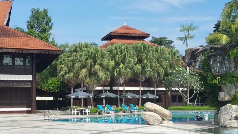 Garden View Pulai Springs Resort Skudai Exteriör bild